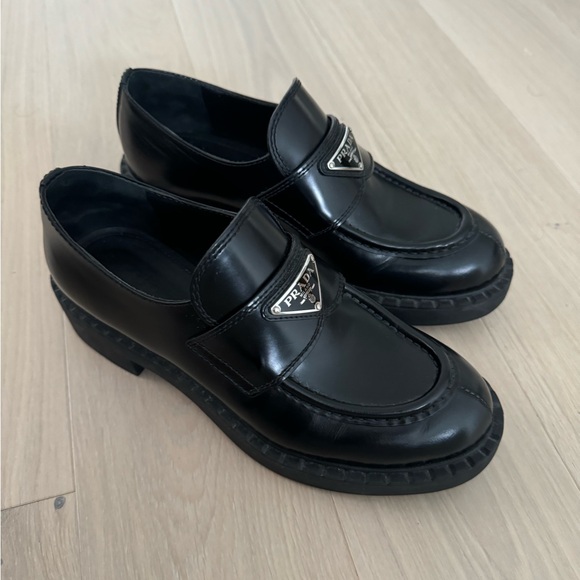 Prada chocolate loafers - Picture 5 of 6